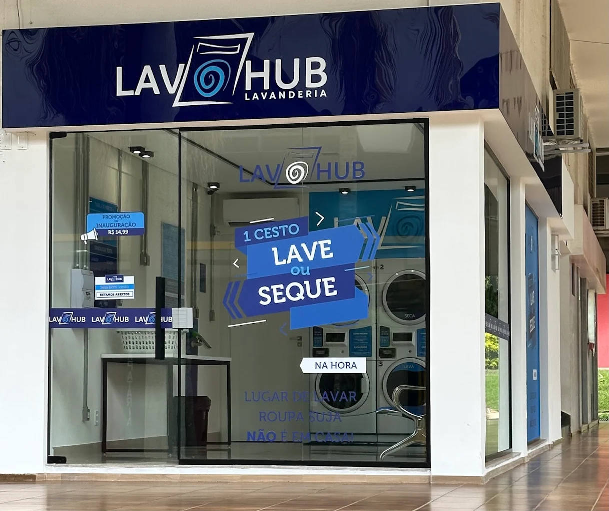 Fachada LavHub Asa Norte Brasília